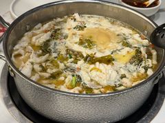 -德林酸菜鱼火锅(南丹店)