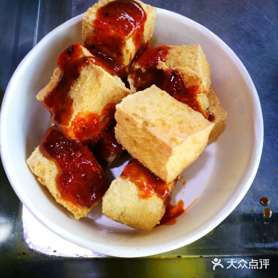 龙翔臭豆腐(高银街店)