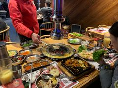 -青瓦炭韩潮烤肉(花园道店)