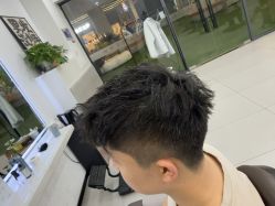 点击看大图 -尤司男士国潮理发馆