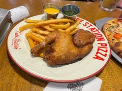 -Tube station站点比萨(王府井百货店)