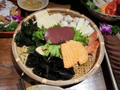 -东巴人鱼豆花火锅(幸福街店)