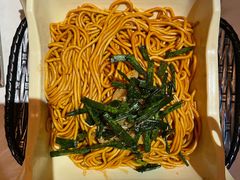 开洋葱油拌面-荟廷·晶萃(陆家嘴尚悦湾店)