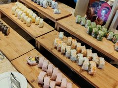 -大中华希尔顿酒店-念自助餐·嗨啤·小龙虾