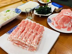-楼外楼大刀肉传统火锅居(博学路店)