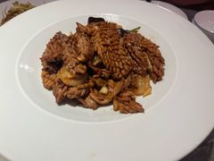 -闫府私房菜·老字号(恒隆店)