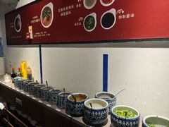 -尚尚仙·酸汤猪手·猪肚鸡火锅(华联万柳购物中心店)