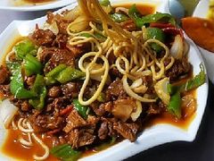 红烧牛肉盖浇面-伊清斋牛肉面(华佗路店)