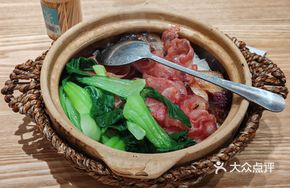 Cantonese腊味 Double Pork Rice in Clay Pot