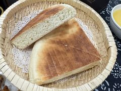 -八两八金·莱芜特色炒鸡(市南漳浦路店)