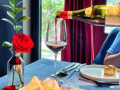 -弦月窗LUNETTE BY AMANDA(复兴路店)