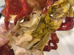 -虾弄弄海派小龙虾·牛羊蝎子火锅