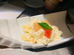 -穹六人间 people 6(岳阳路店)