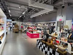 -唯品会(北京国瑞城店)