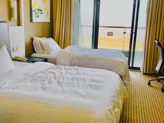 -上海南汇嘴大堤酒店