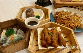 Stewed Chicken Feet with Universal Sauce
