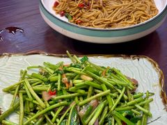 -民间瓦缸煨汤館(嵩山路店)