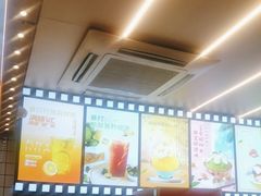 -黄家码头老火锅(解放碑旗舰店)