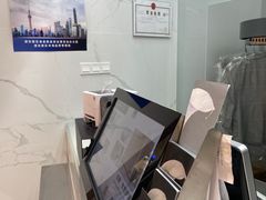 -福奈特洗衣洗鞋(博山路旭辉店)