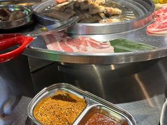 -哈哈碳都·牛肋条无限自助烤肉(宝龙店)