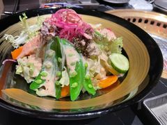 -山川小町·极番烧肉(新地假日广场店)