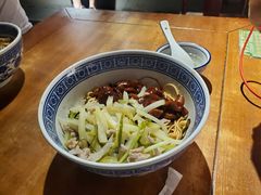 -沪西老弄堂面馆(定西路店)