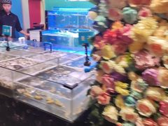 -领鲜活海鲜榴莲自助火锅(东门店)