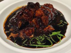 招牌焦糖黑叉烧-维园悦谱·海派家常菜(乌鲁木齐南路店)