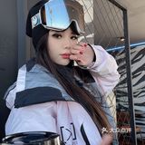 这里可以滑雪，也有更适合拍照FENDI COFFEE 