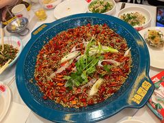 -渔香岛美蛙鱼头火锅(黔灵山公园店)