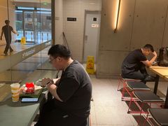 -麦当劳(龙阳路店)