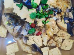 -连池鱼豆味坊(风景区店)