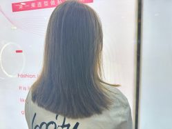 -一東造型烫发染发