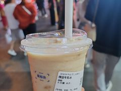 -沪上阿姨·精选茶饮(小白楼朗香街店)