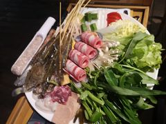 -樾餐厅泰式海鲜火锅(民歌湖店)