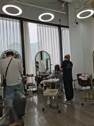 -ON STAR SALON