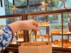 -白天鹅宾馆·美食屋
