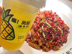 -江渔儿酸菜鱼·拔草餐厅(虎门君乐汇店)
