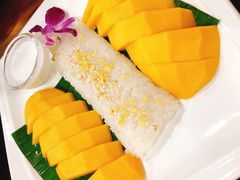 -Dang restaurant (patong phuket)
