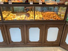 面包甜点陈列柜-泰康食品有限公司食品厂