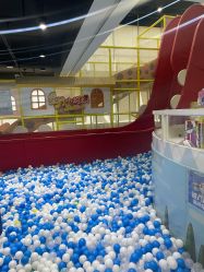 -秦皇星际小蚂蚁乐园