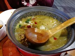 -周鱼小馆石锅酸菜鱼(活力汇店)