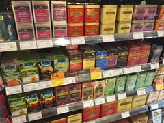 零售区-Ole 面包房(华润万象城店)