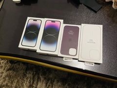 -Apple零售店(华贸购物中心店)