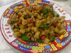 -江城燕子大排档(江汉路步行街店)