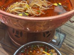 -成都你六姐·牛肉冒菜(城市集市合生汇店)