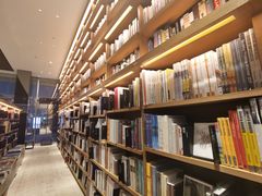 -茑屋书店(天目里店)
