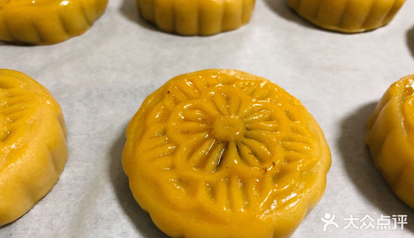我家的中秋月饼自己制作