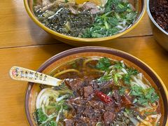 -花溪牛肉粉(八鸽岩店)