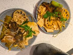 -钢管厂五区小郡肝串串香火锅(梅川路店)